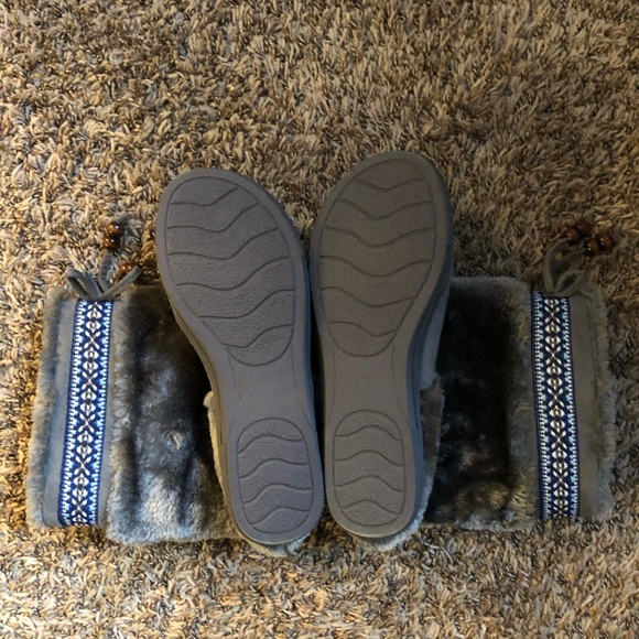 Jessica Simpson Slipper Boot - Picture 5 of 6